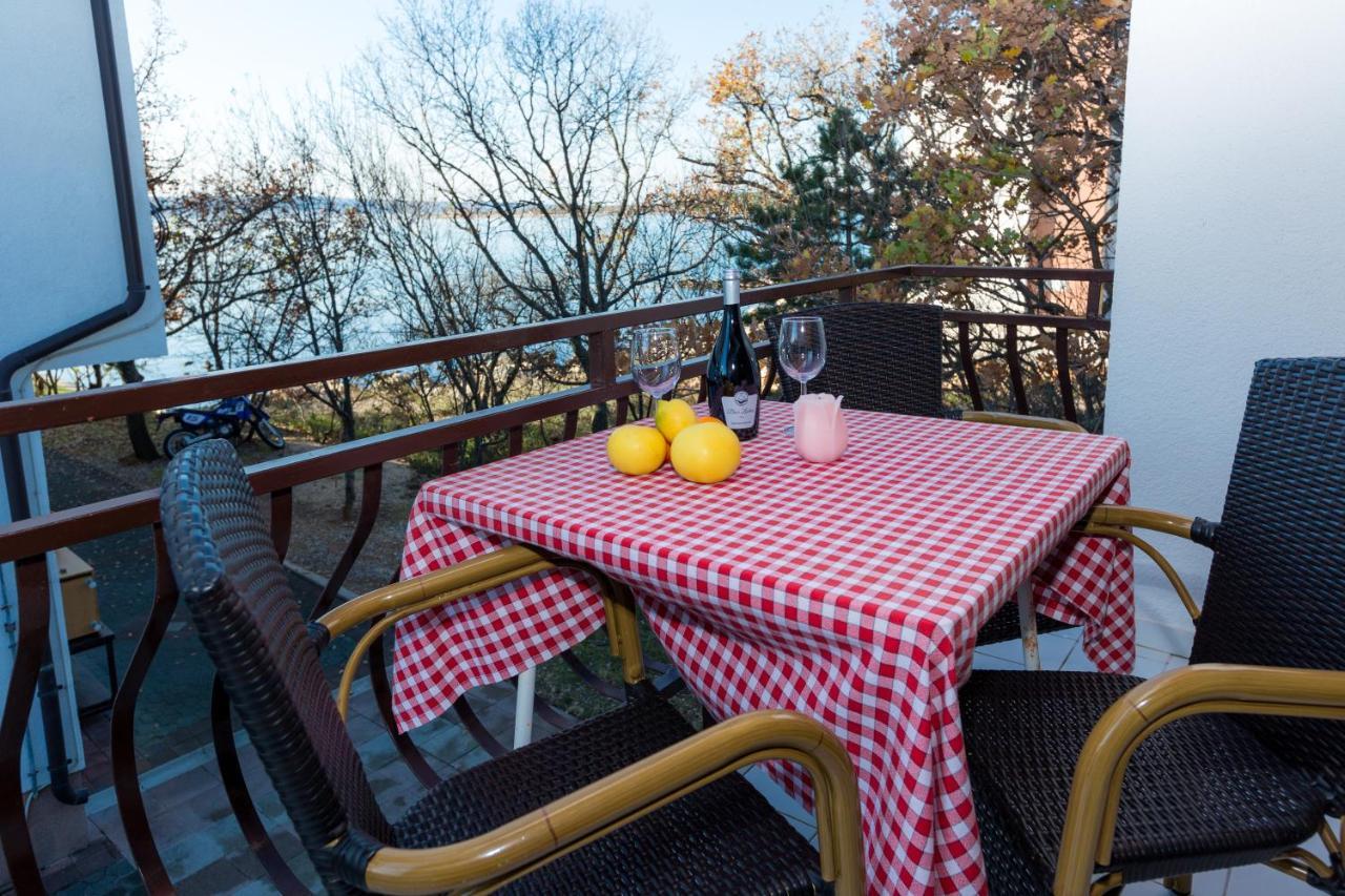 Pansion Croatia Bed & Breakfast Starigrad Paklenica Eksteriør bilde