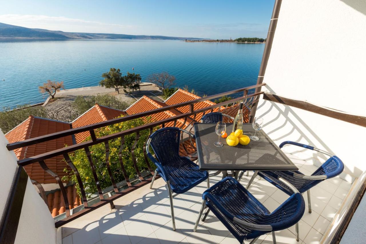 Pansion Croatia Bed & Breakfast Starigrad Paklenica Eksteriør bilde