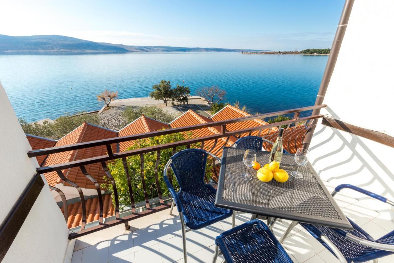 Pansion Croatia Bed & Breakfast Starigrad Paklenica Eksteriør bilde