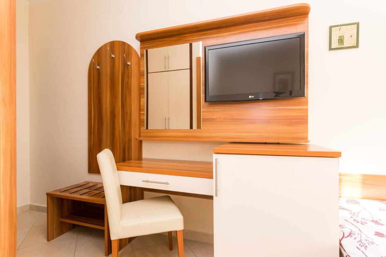 Pansion Croatia Bed & Breakfast Starigrad Paklenica Eksteriør bilde
