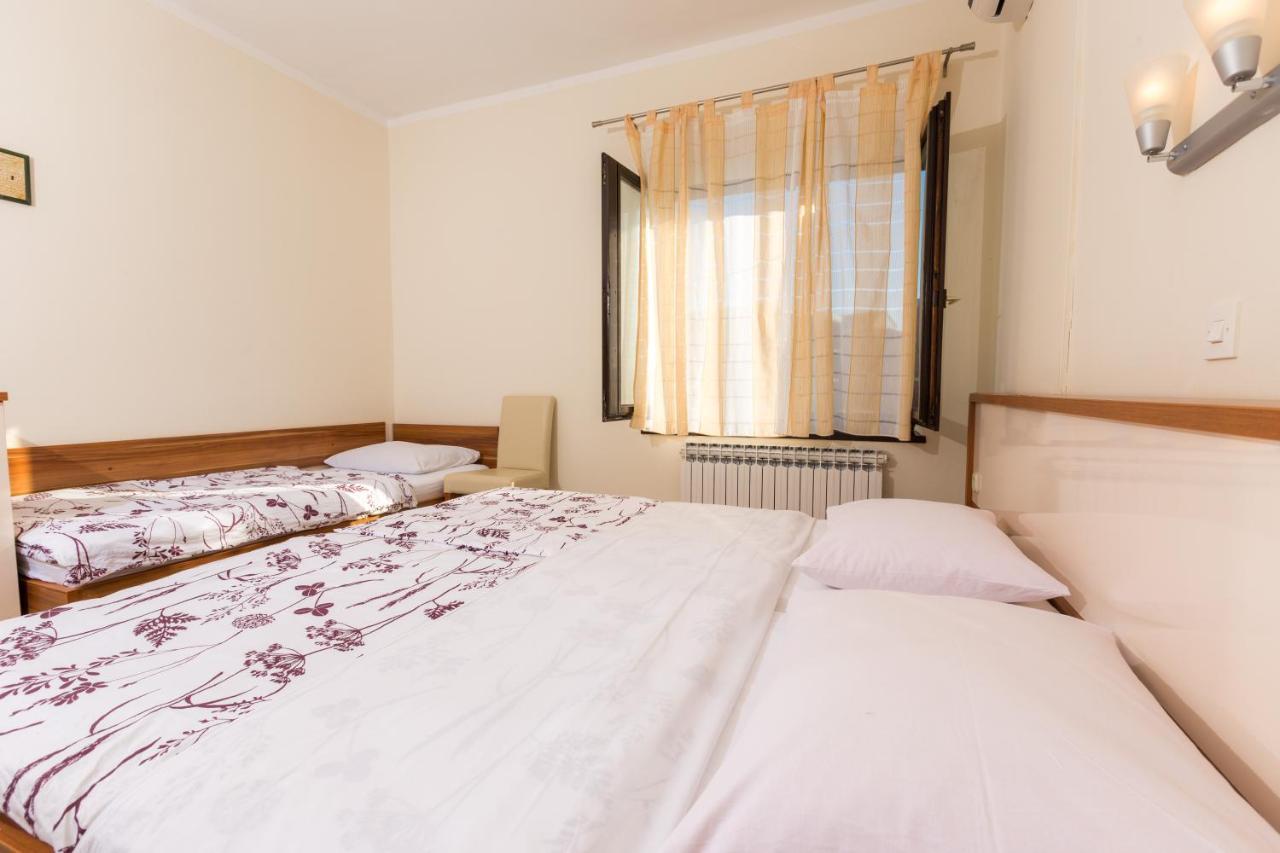 Pansion Croatia Bed & Breakfast Starigrad Paklenica Eksteriør bilde
